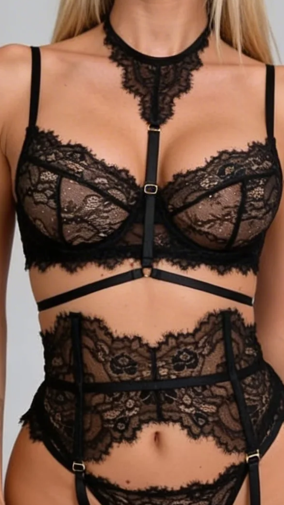 Sofia ensemble 4 pièces en dentelle avec porte-jarretelles